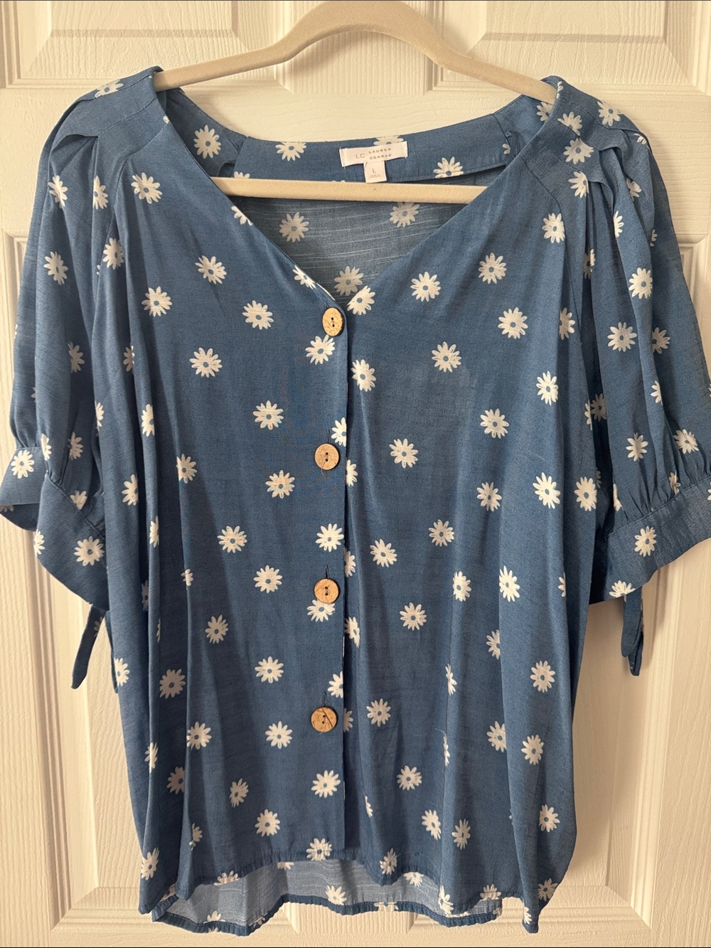 Lauren Conrad Daisy Blouse